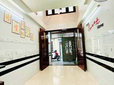 Nhà 2 lầu gần chợ rạch ông nguyễn thị tần p.chánh hưng  p2q8 1