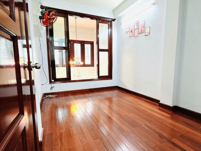 Nhà 2 lầu gần chợ rạch ông nguyễn thị tần p.chánh hưng  p2q8 2