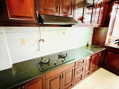 Nhà 2 lầu gần chợ rạch ông nguyễn thị tần p.chánh hưng  p2q8 3