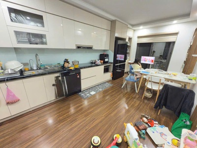 Nhà chính chủ - giá tốt - vị trí đẹp tại ngõ 89 lạc long quân, tây hồ, tp hà nội 4