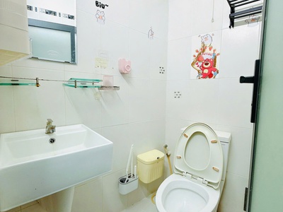 Nhà 2 lầu gần chợ rạch ông nguyễn thị tần p.chánh hưng  p2q8 4