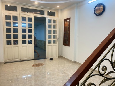 Nhà 2 tầng, đường ni sư huỳnh liên, phường 10, tân bình, 66m   4.2x15.7    giá 10.5 tỷ. 0
