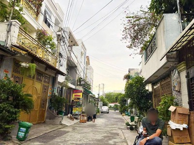 Khu vip tô ký nhà 2 tầng btct vào ở ngay. 83m   hẻm xe tải, sát trường chính trị   gần chợ hóc môn. 4