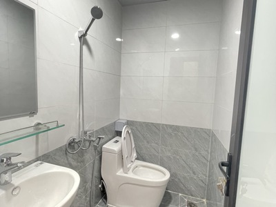 Nhà 7 tầng thang máy nhập-10 căn studio cao cấp - dòng tiền  700triệu/năm   7 tầng 52/80m2 4