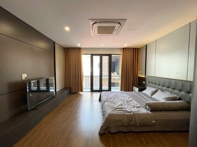 Bán nhà mới 7 tầng   thang máy xịn   ngõ 188 tư đình, long biên  64/68m    mt 5m   giá 22.5 tỷ 2