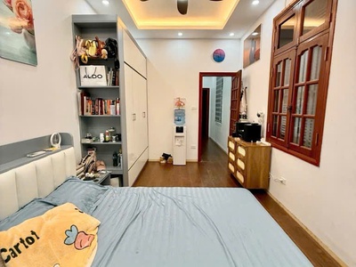 Bán gấp nhà Đội Cấn   ngõ thông, gần phố, kinh doanh nhỏ   42m  giá 10.8 tỷ 0