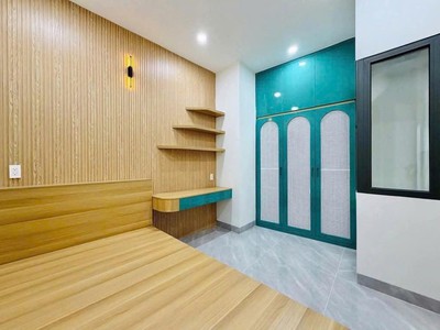 Cực hiếm  view công viên góc 2mt lạc long quân,tân bình  5x11  7 tỷ 4