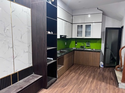 Bán nhà 268 ngọc hồi sđcc 5 tầng x 30m2, 3 ngủ, 4 wc, full đồ ở ngay 1