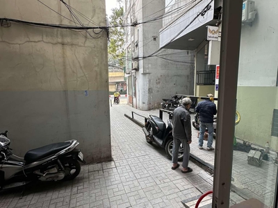 Cho thuê mặt bằng kinh doanh ngõ láng hạ 18m  x 1 tầng, 6 triệu 1