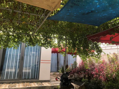 Bán nhà diên toàn-diên khánh -dt: 188m2 ngang 8m nở hậu -hướng bắc -hiện trạng đường 6m ô tô né 2