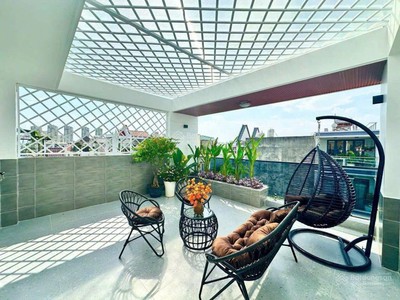 Bán nhà đẹp hai mặt tiền ở đường dương quảng hàm. phường 5,gò vấp giá chỉ 11 tỷ 900 triệu 2