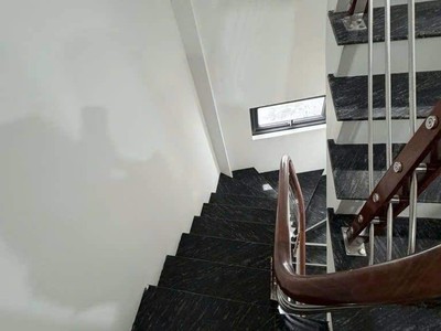 Tôi cho thuê nhà mới, hai đường đi, võ thị sáu, 110m2x 5t vỉa hè 30 tr 1