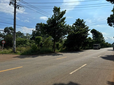 Hạ giá sốc chốt nhanh lô đất đẹp, khu dân cư hiện hữu: đất lớn 20.000m2 gần 2ha , 3 mặt tiền đường 3