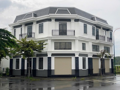 Đất nền vị trí đẹp   dân cư hiện hữu   giá cực hấp dẫn 2