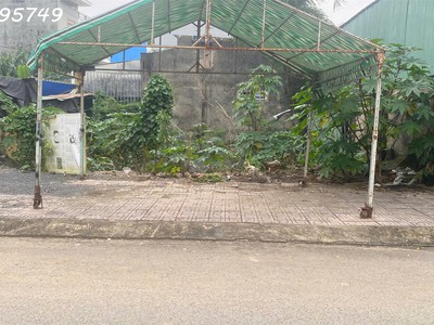 Bán đất mặt tiền phước thiện p.long  bình quận 9   gần vinhomes grand park   ngang hiếm 5.5m   giá 0