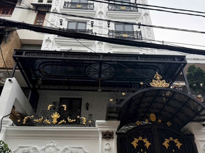 Bán nhà mặt tiền 7 tầng 7x17m giá 40 tỷ đường số 4, lê đức thọ 0