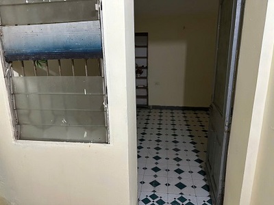 Chính chủ cho thuê tầng 1 nhà 102 d7 phương mai, ngõ 91/1 đường lương định của, hà nội 0