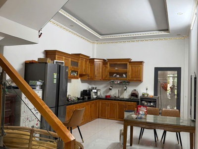 Bán nhà đẹp 3 tầng cù lao ngọc hiệp hòa,đường nhựa 2 ô tô,gần aeon mall 1