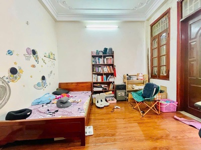 Siêu phẩm cầu giấy gần phố - vị trí đẹp 30m ra phố- nguyễn khang 44m, 5 t, mt 4 m, nhỉnh 11 tỷ 3