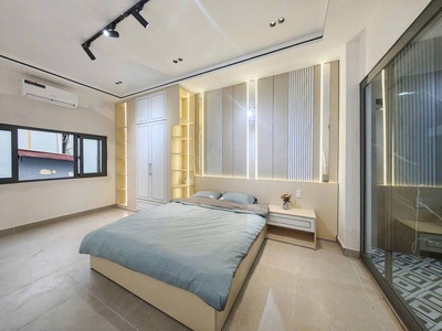 Bán nhà phố hoàng như tiếp long biên, đẹp long lanh,oto,thang máy,full nội thất,48m nhỉnh 11 tỷ tl 3