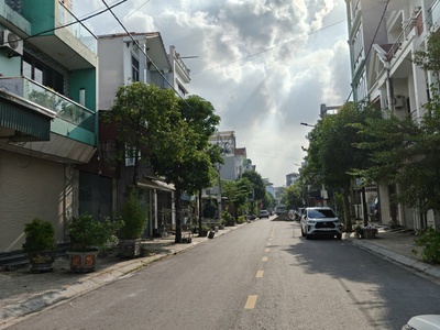 Bán nhà mặt phố lê duẩn, liêm chính, phủ lý, hà nam. dt 63m2, 1 tầng, 1 ngủ. oto đỗ cửa 0