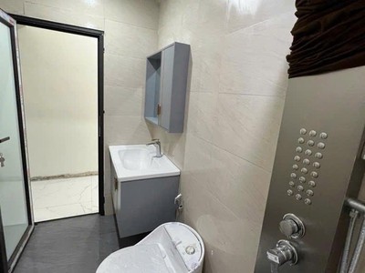 ✴bán nhà 59m  gần cầu chui   nguyễn văn cừ, ô tô đỗ cổng   dân xây 3 tầng chắc chắn, giá chỉ hơn 6 2