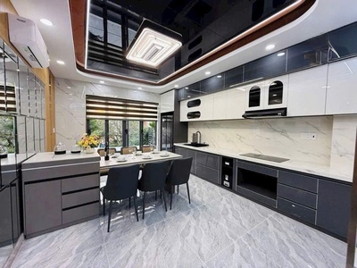 bán nhà 5 tầng btct   siêu phẩm full nội thất   oto vào nhà   vuông a4,thạnh xuân 25, q12 3