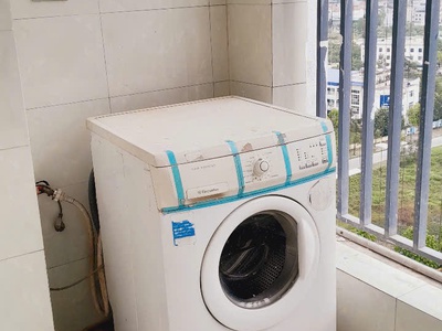 Chính chủ bán căn hộ tầng 14 HH01 Thanh Hà Cienco 5   65m2 chỉ 3,1x tỉ 3