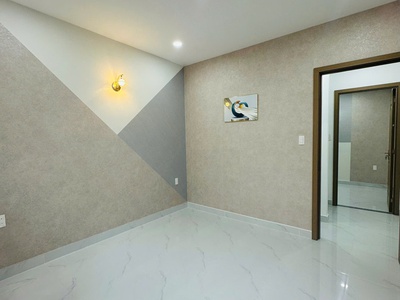 Bán nhà mới đẹp 100 - đường phùng chí kiên, q.tân phú 4