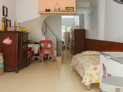 Nhà 2 mặt hẻm ô tô cách mạng tháng tám - quận 10 - 146 m2 vuông vức - 6.6 tỷ 0