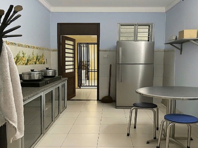 Nhà 2 mặt hẻm ô tô cách mạng tháng tám - quận 10 - 146 m2 vuông vức - 6.6 tỷ 3