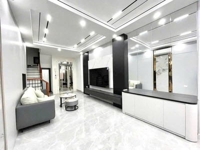 Siêu phẩm hoàng như tiếp-lbiên 50m,6 tầng,thang máy,full nthất,ngõ thông,nhỉnh 12 tỷ 0