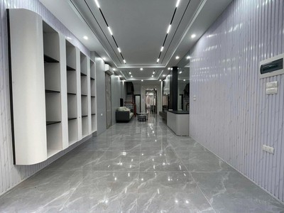 Siêu phẩm hoàng như tiếp-lbiên 50m,6 tầng,thang máy,full nthất,ngõ thông,nhỉnh 12 tỷ 4