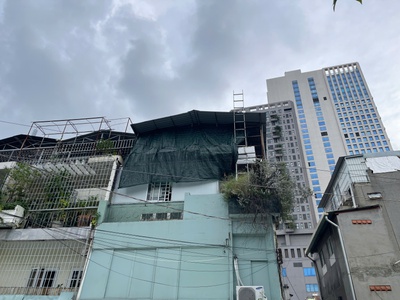 Bán chia tài sản - khu phân lô - sau lưng pearn plaza -đường d1 - 100m2   5.9 x17   - a4 - xây 7 0