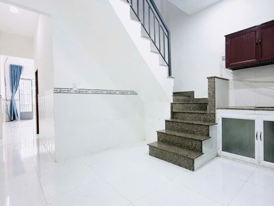 Nhà 2 Tầng 92M    Ô Tô Đỗ Cữa   Hiệp Thành Q12, Giáp GÒ VẤP   CHỈ 5.2 TỶ 3