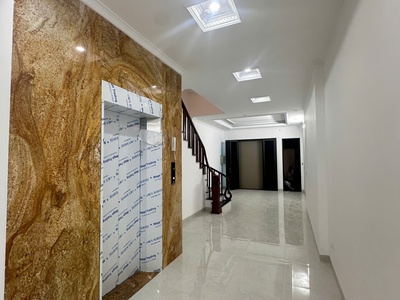 Không có căn thứ 2 - vĩnh ninh   vĩnh quỳnh   thanh trì, 66m  x 5 tầng thang máy, ô tô đỗ cửa, giá 0