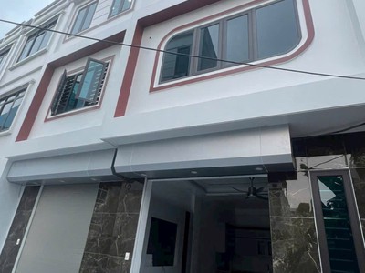 Bán căn nhà 3 tầng ngõ phố Ngọc Uyên, ph Ngọc Châu, TP HD, 41.6m2, 3 ngủ, ngõ oto, 2.75 tỷ 0