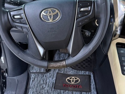 Bán Toyota Alphard sản xuất 2022, lăn bánh 2 vạn km, full lịch sử hãng 10