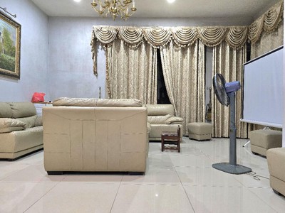 Siêu Phẩm Phương Mai 35m2,Thang Máy,Gần HồTiện Ích Bạt Ngàn-An Ninh Tốt  7.6 tỷ 0