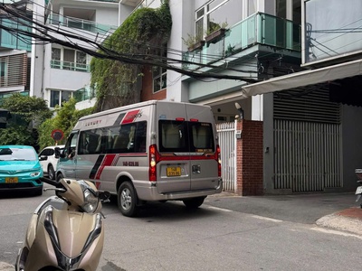 Nhà Quảng Khánh 60M2 6 Tầng MT 5.6M 36.5 Tỷ Lô Góc 3 Mặt Thoáng View Hồ Tây 2