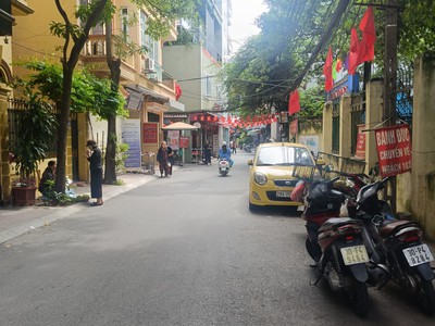 Bán nhà mặt phố Xã Đàn 2, Đống Đa,tiện kinh doanh 5 tầng 38m2 giá 13.9 tỷ 3