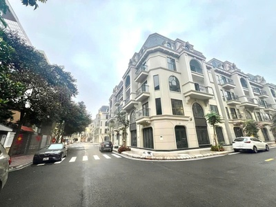 Bán căn thô 5 tầng dự án 80 Hạ Lý, Hồng Bàng, Hải Phòng   70m , giá 10.8 tỷ 0