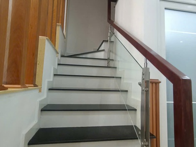 Nhà sang trọng 1 trệt 3 lầu sân thượng nguyễn thị kiểu gần siêu thị metro q12 5