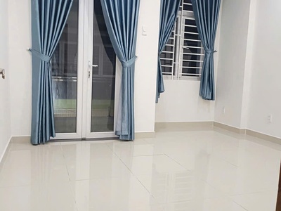 Nhà sang trọng 1 trệt 3 lầu sân thượng nguyễn thị kiểu gần siêu thị metro q12 6