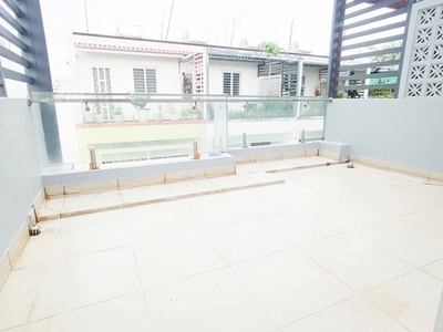 Nhà sang trọng 1 trệt 3 lầu sân thượng nguyễn thị kiểu gần siêu thị metro q12 7