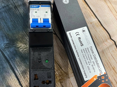 Thanh nguồn PDU 6 ổ chống sét SPD gắn rack 19  AR-SPD-6S  chính hãng Anrack 1