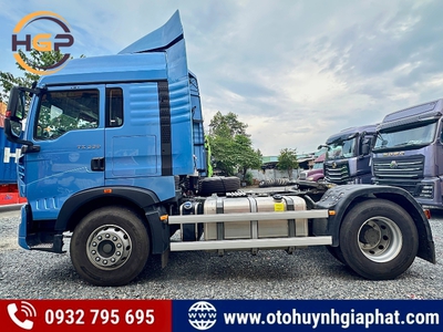 Bán xe đầu kéo Howo TX330 - Cabin khủng nhất dàn xe 1 cầu 8