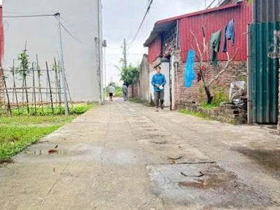 Cần bán lô đất 350m  tại KDC Tân Tiến, Phường Hoàng Tiến, TP Chí Linh 1