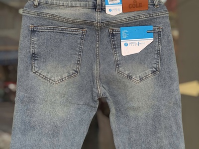 Quần jean Jacobs Cole xanh wash nhạt form slim co giãn nhẹ 1