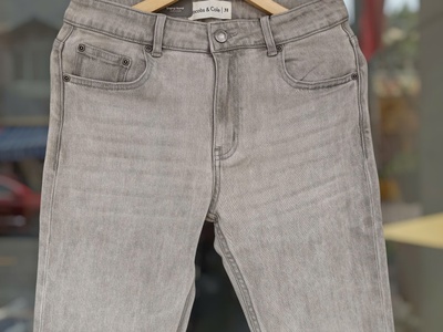 Quần jean Jacobs Cole ống slim co giãn nhẹ màu xám bạc 1